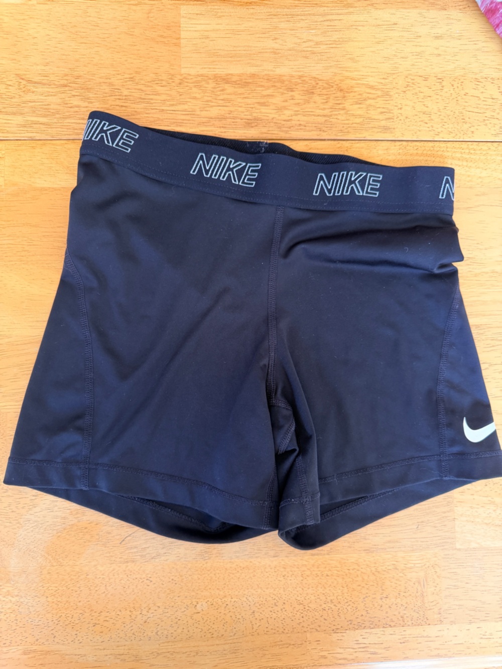 Nike Black Women's Athletic Shorts Size Small